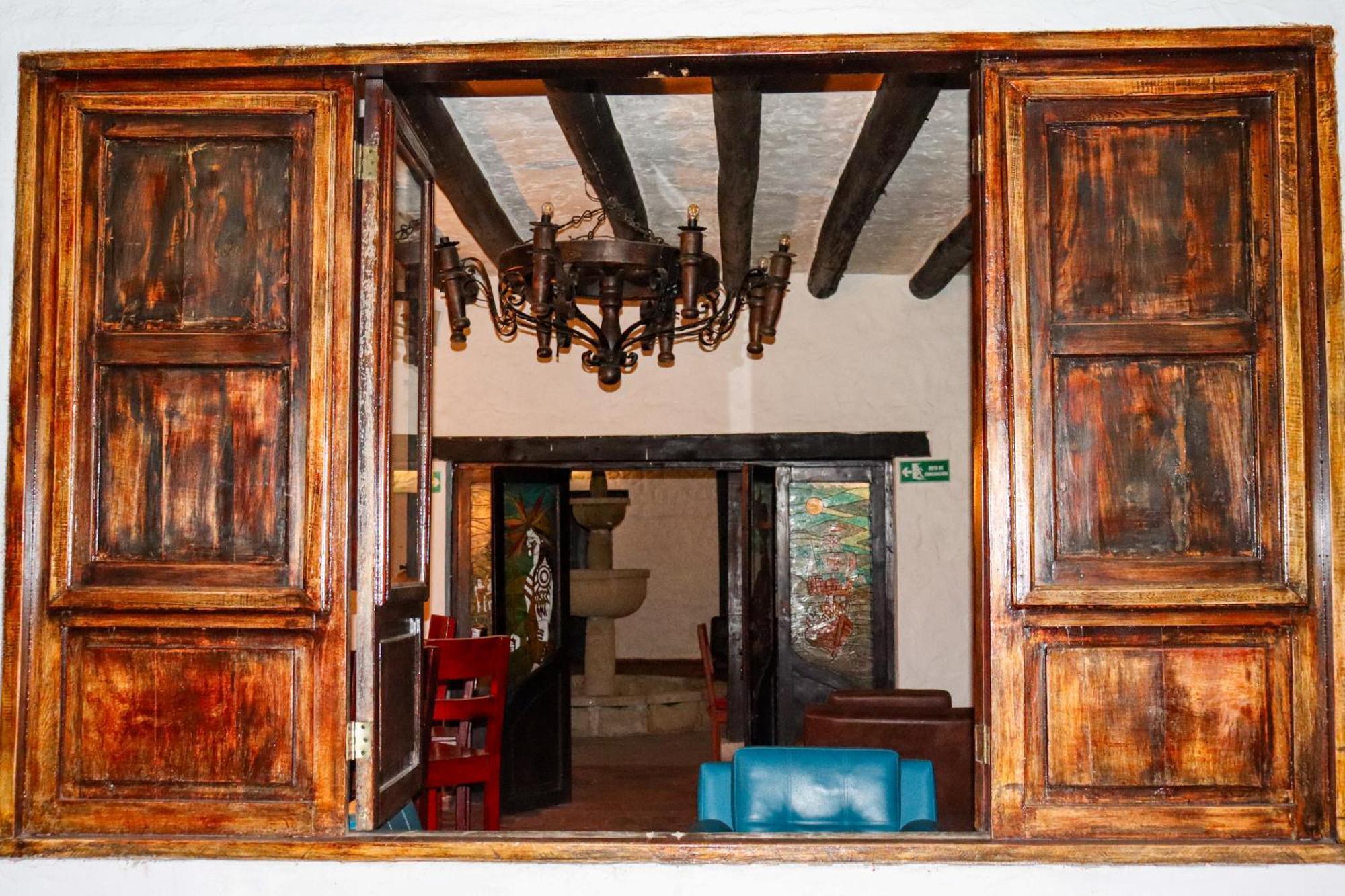ホテル Casona Quesada スエスカ エクステリア 写真