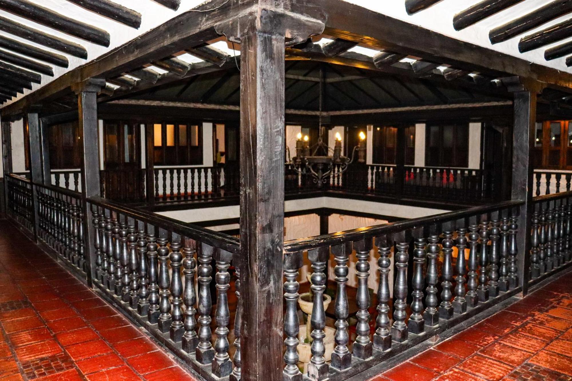 ホテル Casona Quesada スエスカ エクステリア 写真