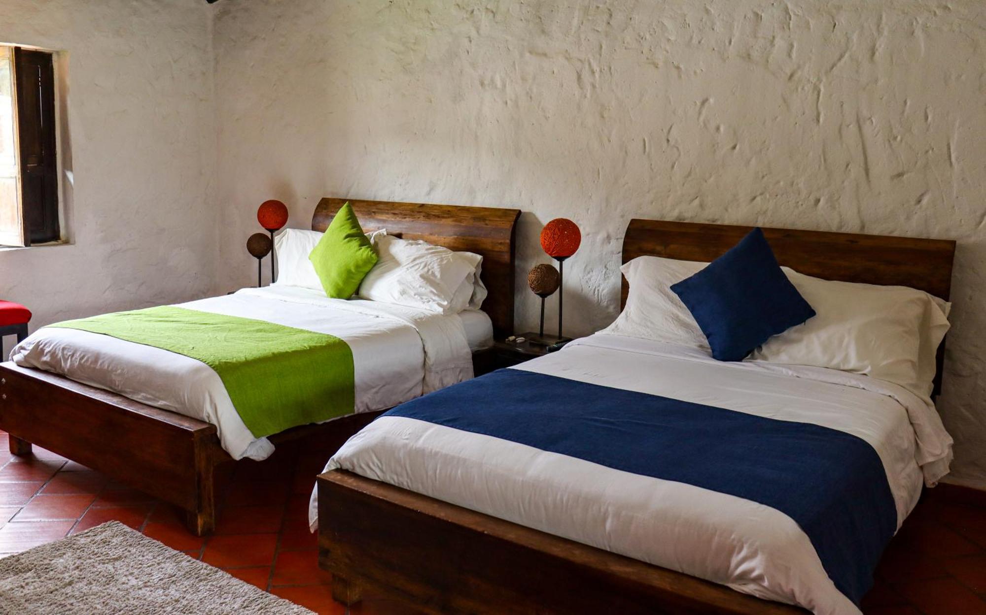 ホテル Casona Quesada スエスカ エクステリア 写真