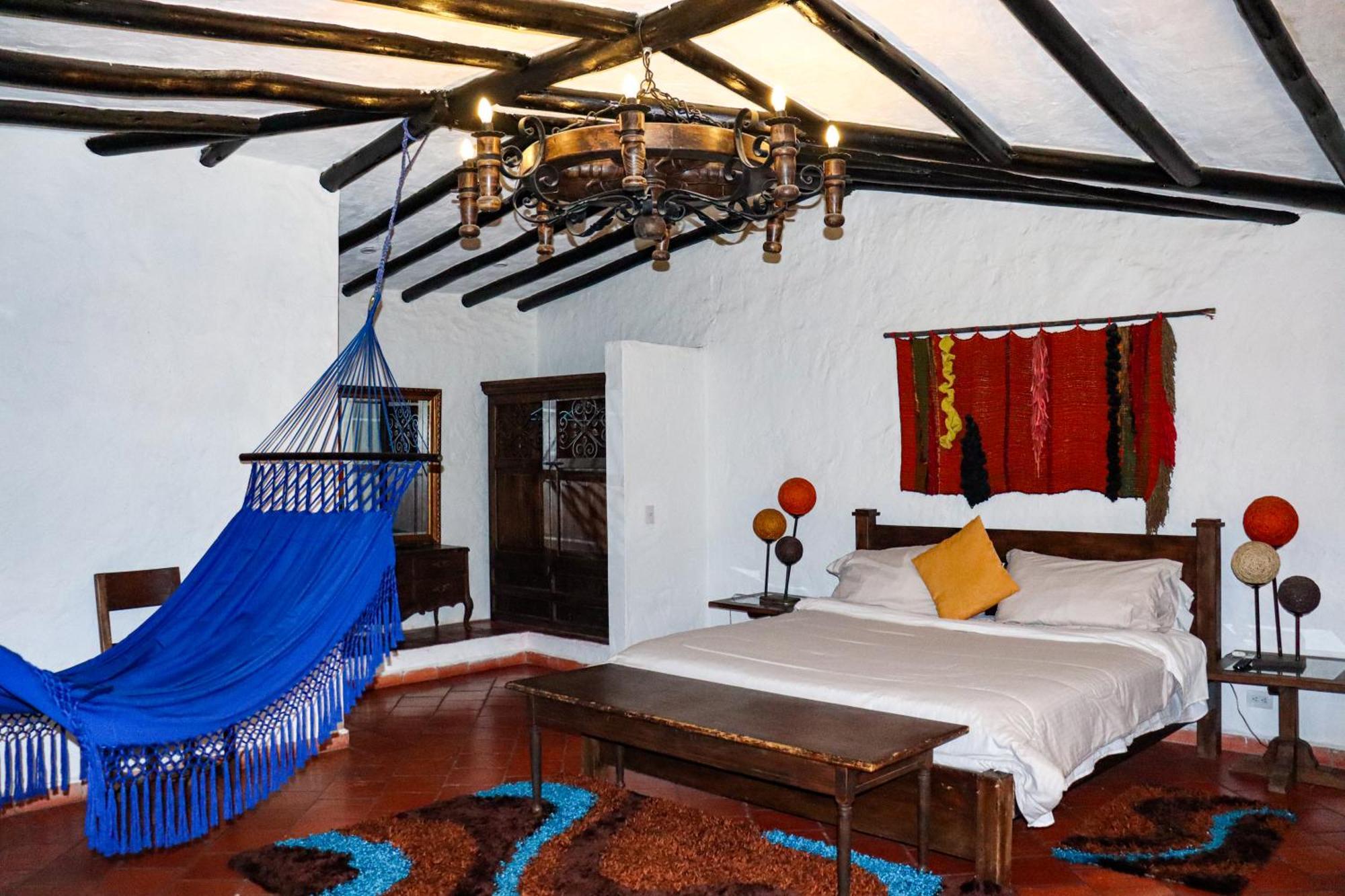 ホテル Casona Quesada スエスカ エクステリア 写真