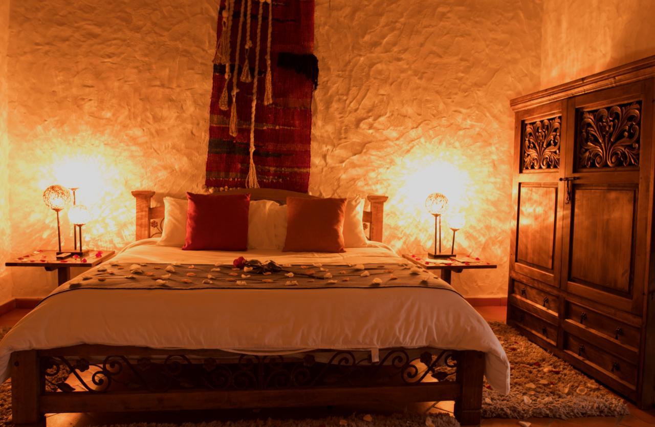 ホテル Casona Quesada スエスカ エクステリア 写真