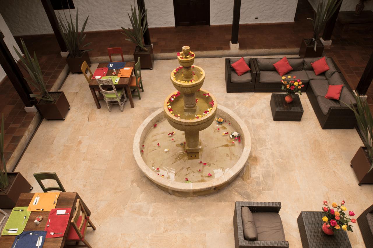 ホテル Casona Quesada スエスカ エクステリア 写真