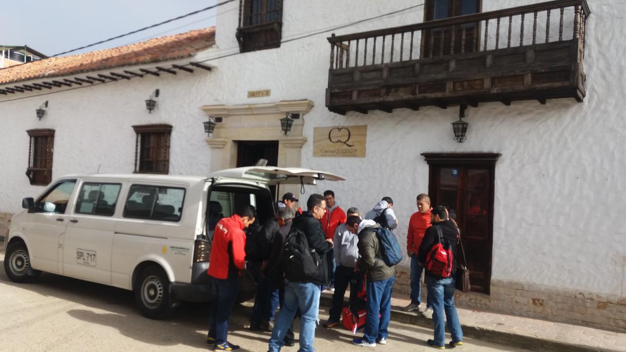 ホテル Casona Quesada スエスカ エクステリア 写真