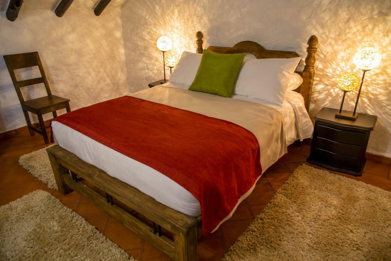 ホテル Casona Quesada スエスカ エクステリア 写真