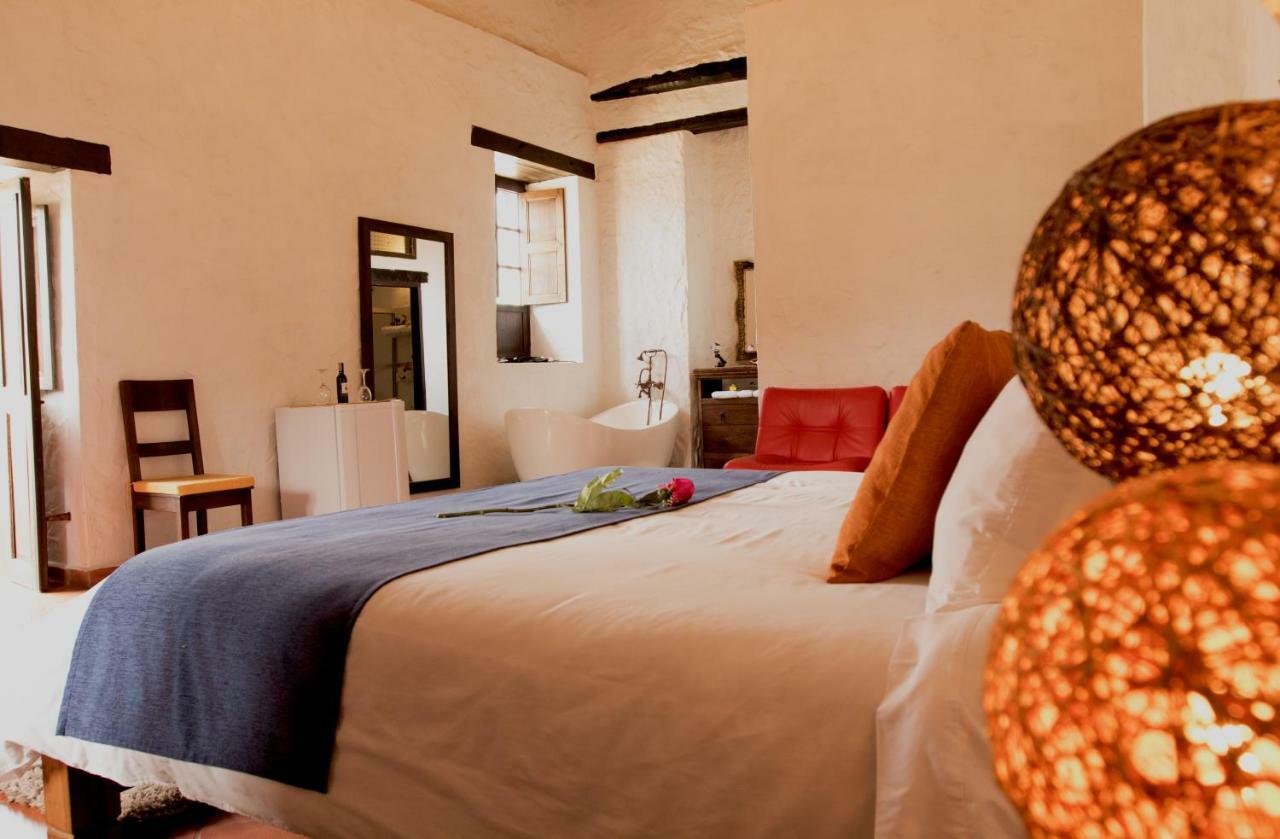 ホテル Casona Quesada スエスカ エクステリア 写真